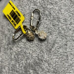 Source Unknown 925 Silver Drop Earrings with brilliant crystal stones NWT